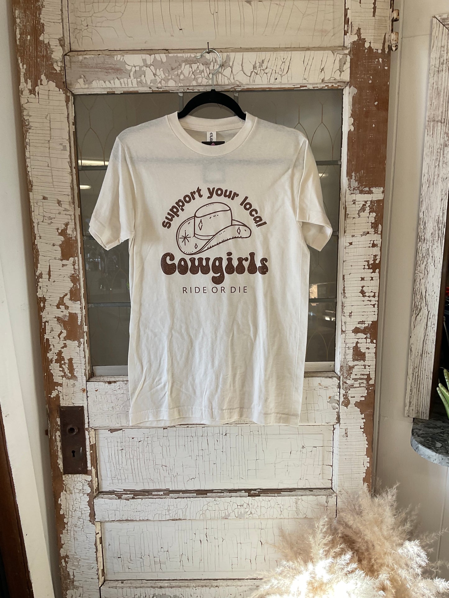 Cowgirls Tee