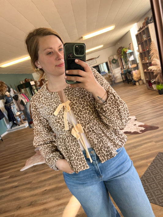 Dusty Leopard Tie Top